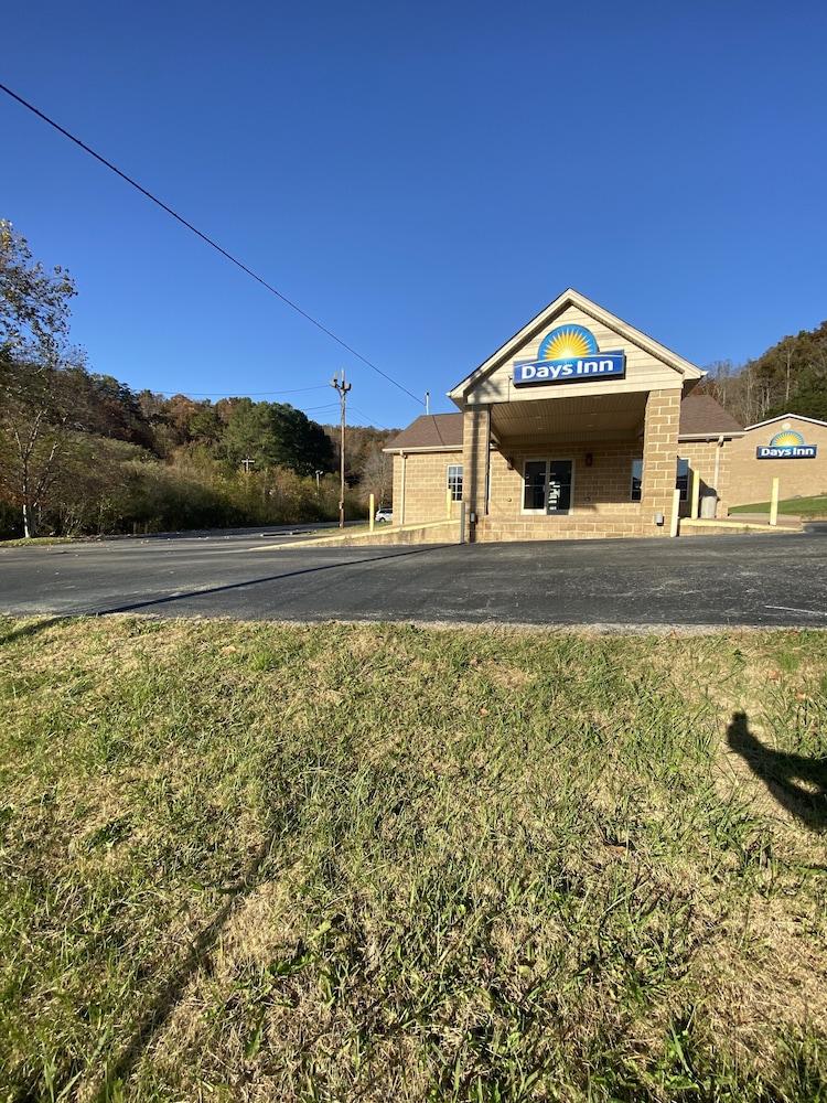 Days Inn By Wyndham Jellico - Tennessee State Line Экстерьер фото
