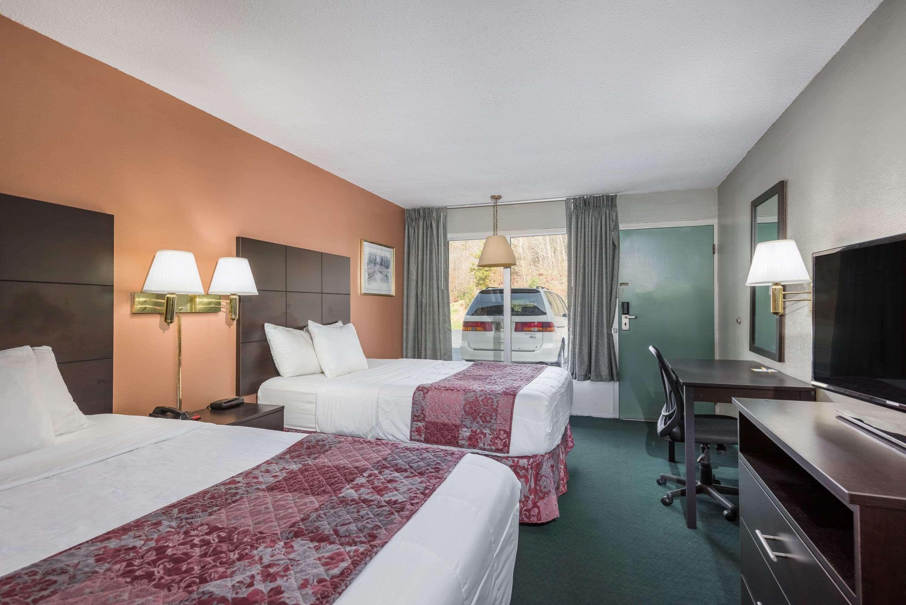 Days Inn By Wyndham Jellico - Tennessee State Line Экстерьер фото