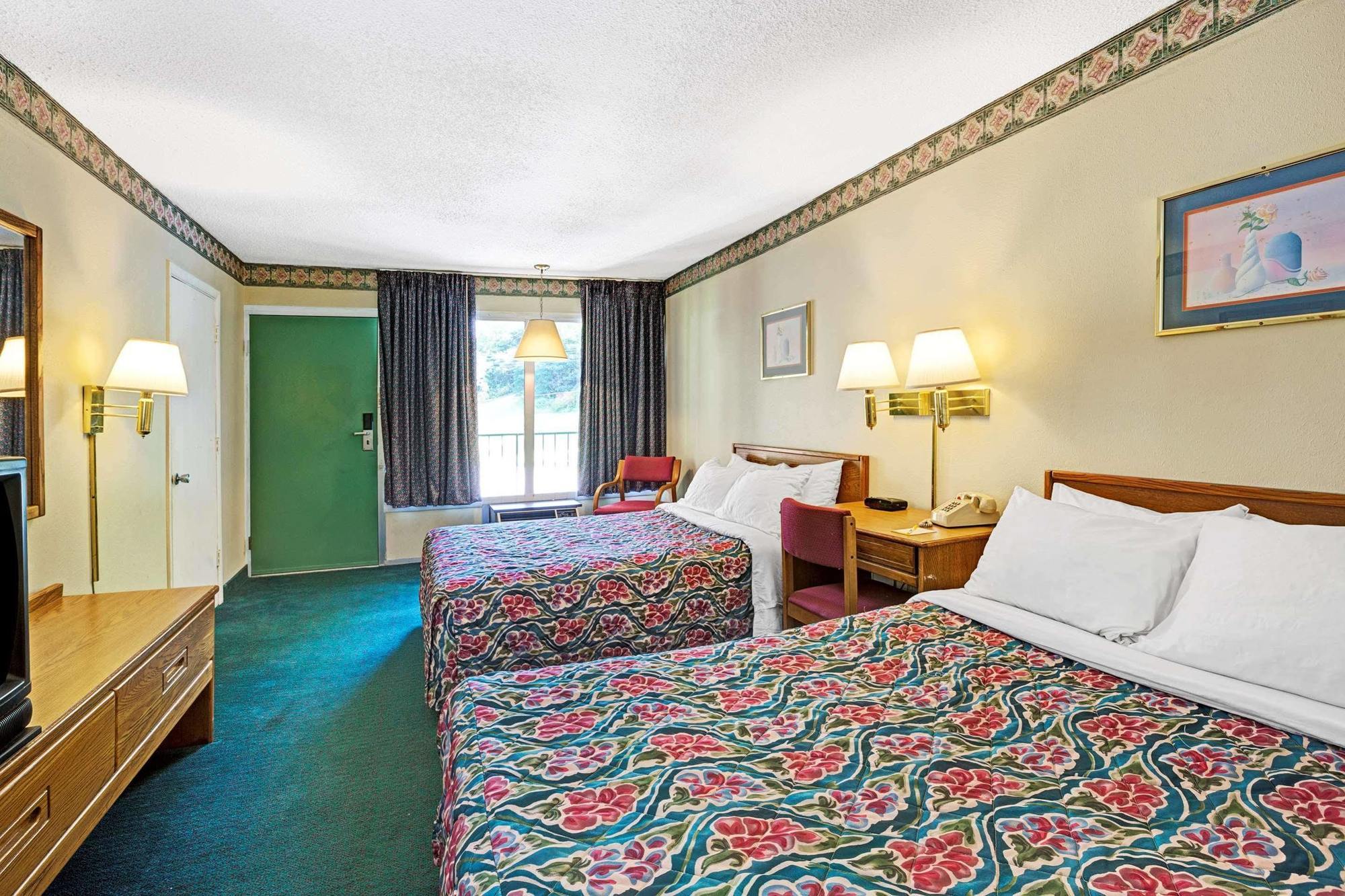 Days Inn By Wyndham Jellico - Tennessee State Line Экстерьер фото