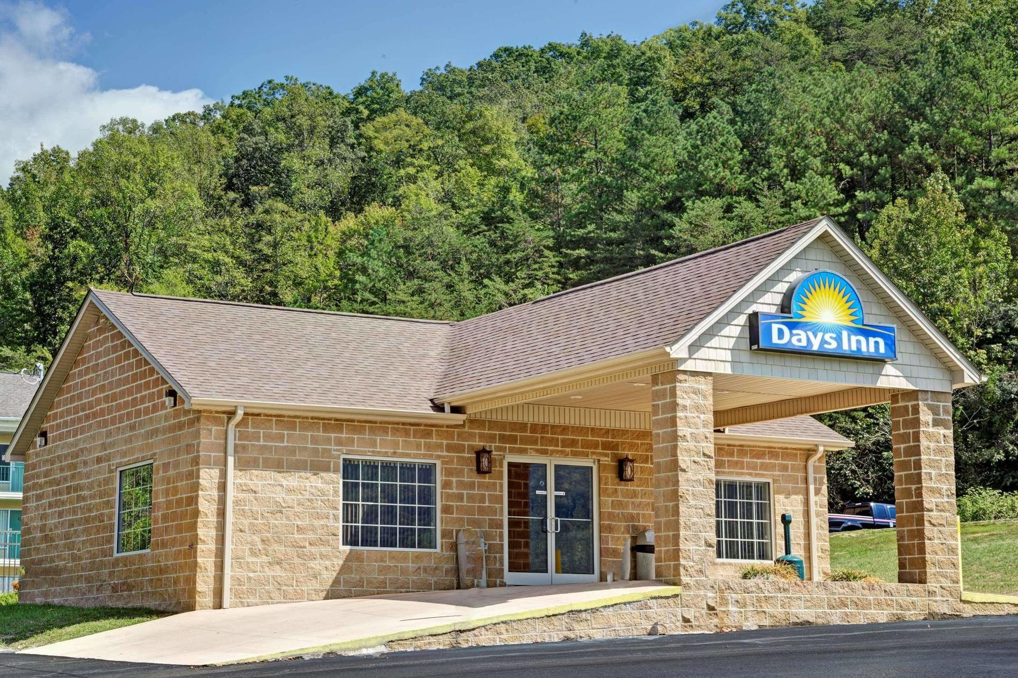 Days Inn By Wyndham Jellico - Tennessee State Line Экстерьер фото